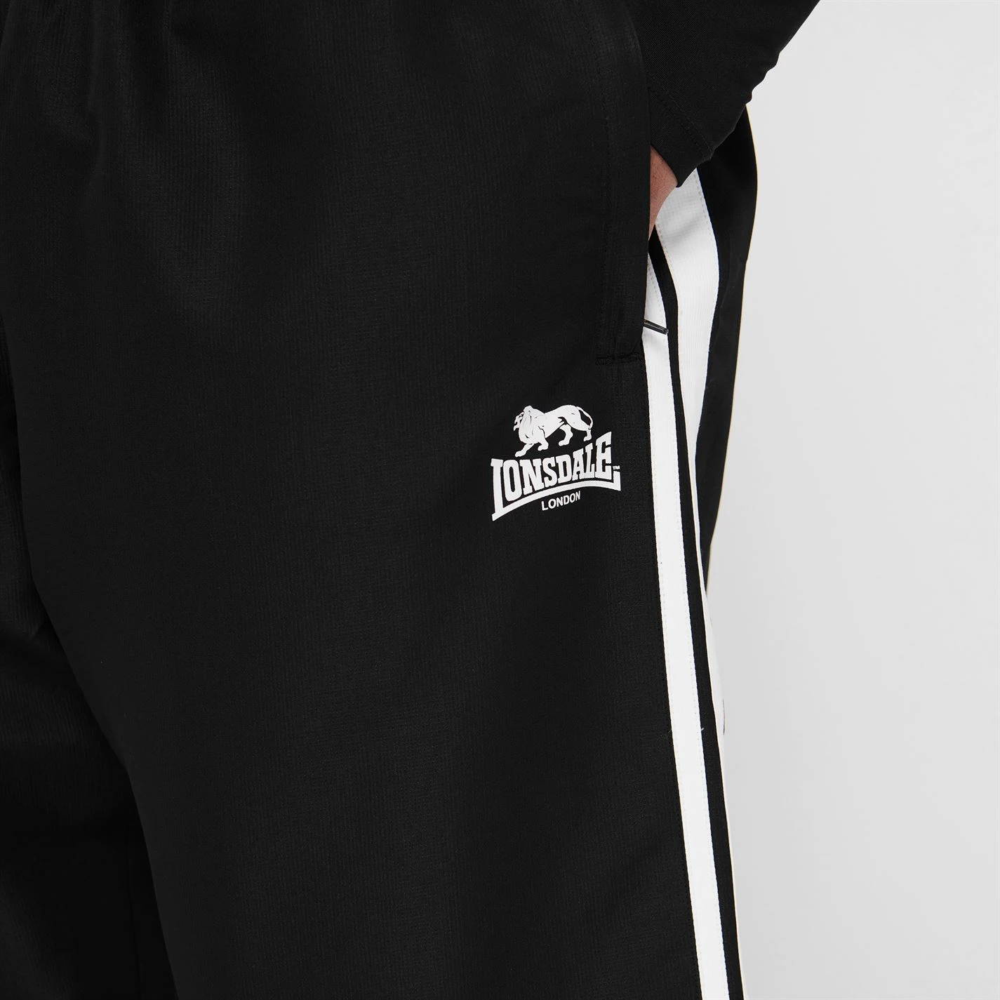 Lonsdale 2 Stripe Tracksuit Bottoms Mens Lonsdale 2 Stripe Tracksuit Bottoms Mens -Lonsdale Sales 2024